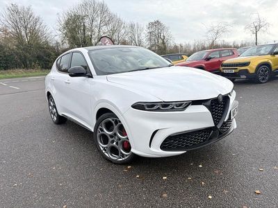 White/black Used 2024 Alfa Romeo Tonale SUV | £26,795 (Fair price)