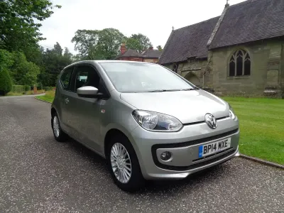Used VW up! high up! 75 HP (55 kW) 2014 Silver Hatchback