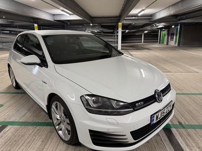 White Used 2015 VW Golf VII GTD Hatchback | £8,450 (Good price)