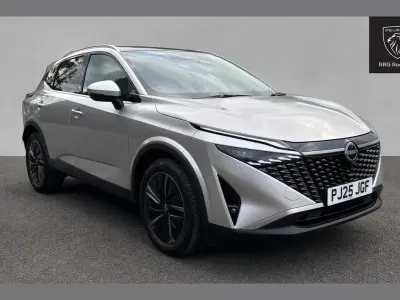Used Nissan Qashqai Tekna 138 HP (101 kW) 2025 Silver SUV