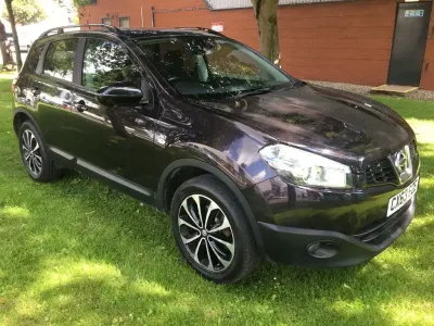 Used Nissan Qashqai 360º 110 HP (80 kW) 2013 Black SUV