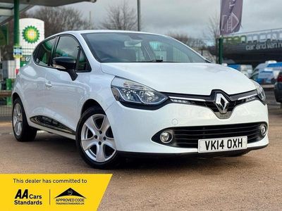 Used Renault Clio IV Dynamique 90 HP (66 kW) 2014 White Hatchback
