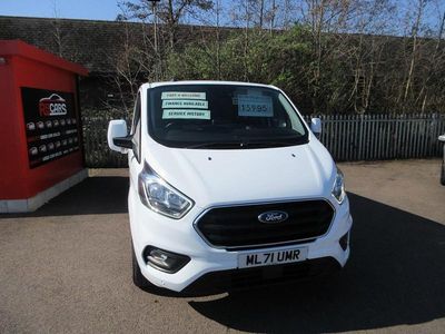 Used Ford Transit Custom Limited 130 HP (95 kW) 2021 White Van