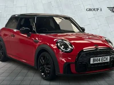 Used Mini Cooper Hatch 136 HP (100 kW) 2022 Red Hatchback