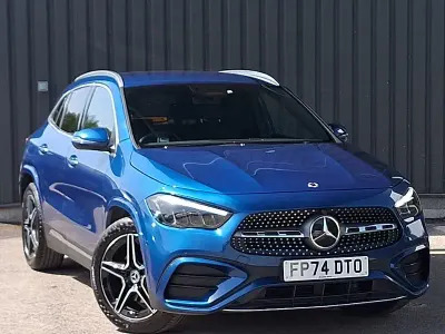 Used Mercedes GLA200 Executive 163 HP (119 kW) 2024 Blue SUV