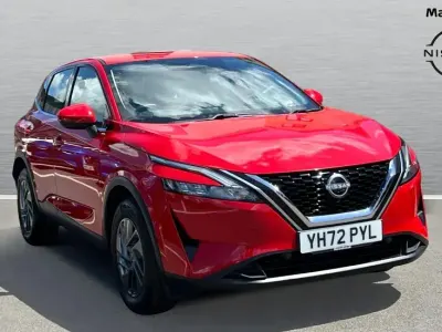 Used Nissan Qashqai Acenta Premium 158 HP (116 kW) 2022 Red SUV