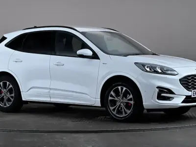 Used Ford Kuga ST-Line 150 HP (110 kW) 2020 White SUV