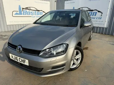 Second-hand VW Golf VII Edition 110 CP (80 kW) 2016 Argintiu Hatchback