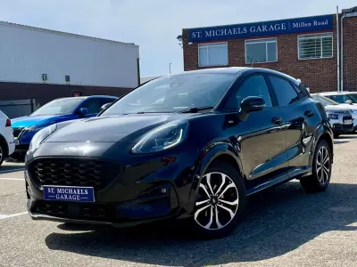 Begagnad Ford Puma ST-Line 125 HK (91 kW) 2020 Svart SUV