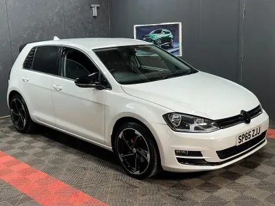 Used VW Golf VII Match 2015 White Hatchback