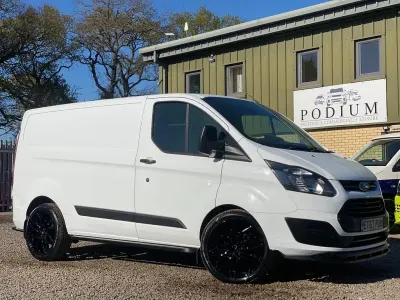 Used Ford Transit Custom 105 HP (77 kW) 2018 White Van
