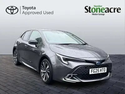 Used Toyota Corolla Design 140 HP (102 kW) 2025 Grey Hatchback