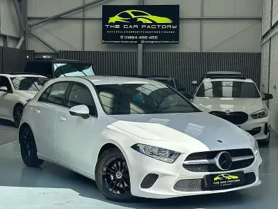 Used Mercedes A180 SE 136 HP (100 kW) 2019 White Hatchback