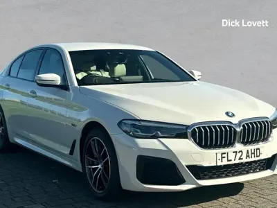 Begagnad BMW 530e M Sport 288 HK (211 kW) 2022 Vit Sedan