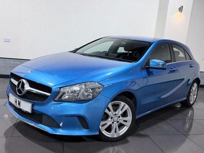 Used Mercedes A180 122 HP (89 kW) 2017 Blue Hatchback