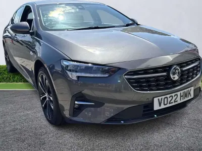 Used Vauxhall Insignia Edition 122 HP (89 kW) 2022 Grey Hatchback