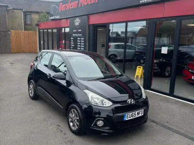 Used Hyundai i10 Premium 67 HP (49 kW) 2015 Black Hatchback