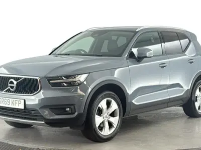 Used Volvo XC40 Momentum 163 HP (119 kW) 2020 Grey SUV