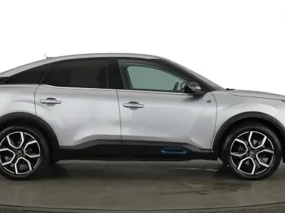 Used Citroën e-C4 Shine 2022 Coupe