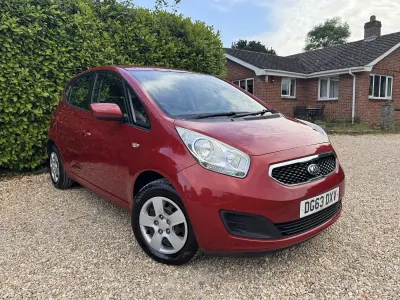 Used Kia Venga 89 HP (65 kW) 2013 Red Hatchback