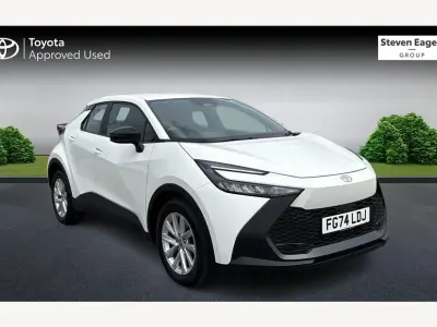Used Toyota C-HR 2024 White SUV