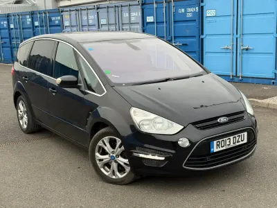 Käytetty Ford S-MAX