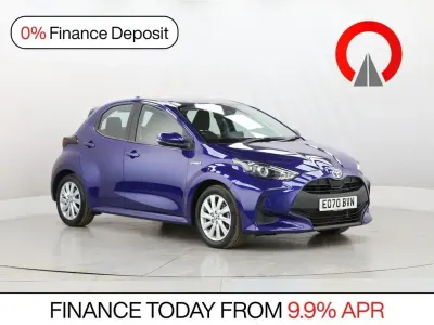 Used Toyota Yaris Hybrid 116 HP (85 kW) 2020 Blue Hatchback