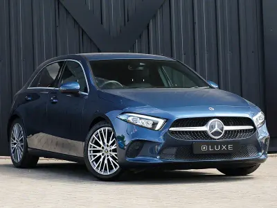 Used Mercedes A180 Executive 136 HP (100 kW) 2021 Blue Hatchback