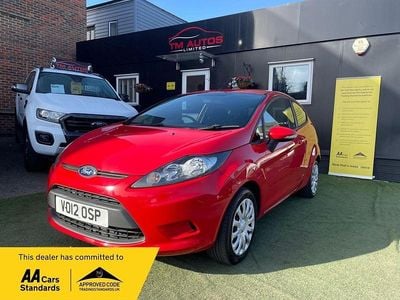 Used Ford Fiesta 82 HP (60 kW) 2012 Red Hatchback