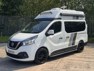 Used Nissan NV300 Tekna 2019 White Van