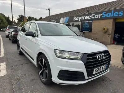 Used Audi Q7 Black Edition 286 HP (210 kW) 2019 White SUV