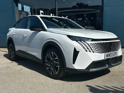 New Peugeot 3008 Allure 2026 White SUV
