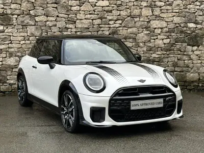 Usado Mini Cooper Sport 2025 Blanco Utilitario