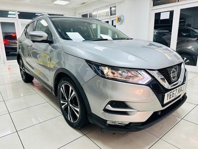 Silver Used 2017 Nissan Qashqai N-Connecta SUV | £7,800 (Fair price)