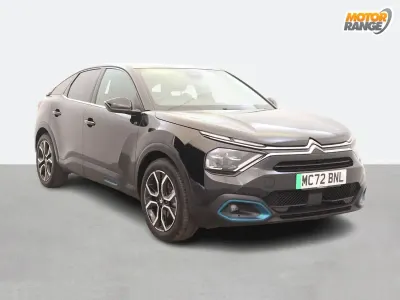 Używany Citroën e-C4 Shine 100 kW (136 KM) 2023 Czarny Hatchback