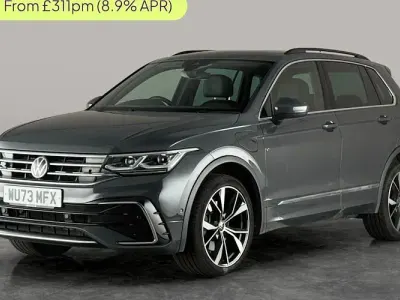 Second-hand VW Tiguan R-line 245 CP (180 kW) 2023 Gri SUV