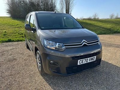 Used Citroën Berlingo 100 HP (73 kW) 2020 Grey MPV