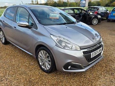 Grey Used 2019 Peugeot 208 Signature Sky Hatchback | £4,495 (Fair price)