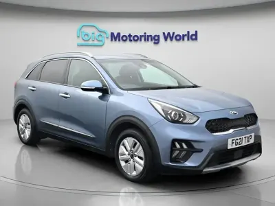 Gebraucht Kia Niro 139 PS (102 kW) 2021 Blau SUV