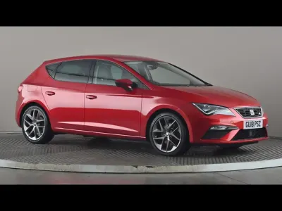 Używany Seat Leon FR 180 KM (132 kW) 2018 Czerwony Hatchback