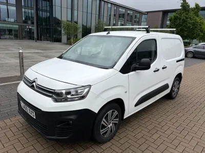 Used Citroën e-Berlingo 100 HP (73 kW) 2020 White