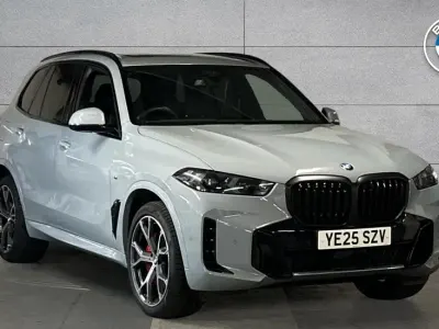 Usado BMW X5 M Sport 347 CV (255 kW) 2025 Gris SUV
