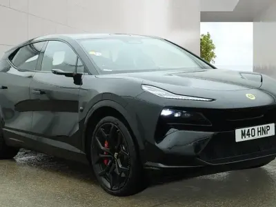 Usado Lotus Eletre 675 kW (918 CV) 2024 Negro SUV