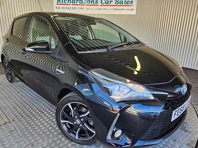 Used Toyota Yaris Hybrid Design 2018
