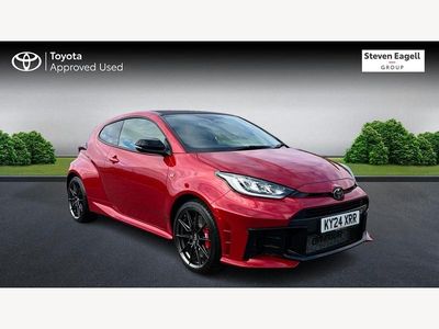 Used Toyota Yaris 2024 Red Hatchback