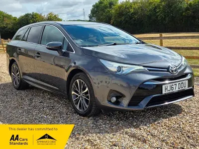 Used Toyota Avensis