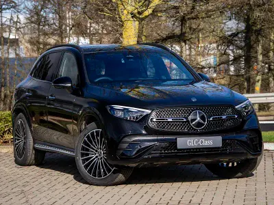 New Mercedes GLC300 AMG Line Premium Plus 258 HP (189 kW) 2025 Black SUV