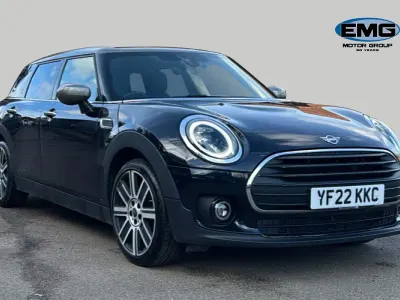 Używany Mini Cooper Clubman Exclusive 136 KM (100 kW) 2022 Niebieski Kombi
