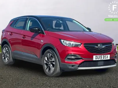 Used Vauxhall Grandland X Sport 131 HP (96 kW) 2019 Red SUV