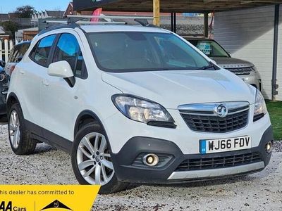 Used Vauxhall Mokka S 115 HP (84 kW) 2016 White SUV